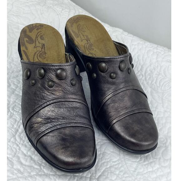 Romika Women 38 (US 6.5) Copper Studded Slip On Summer Clog Mules Shoes - Picture 1 of 11